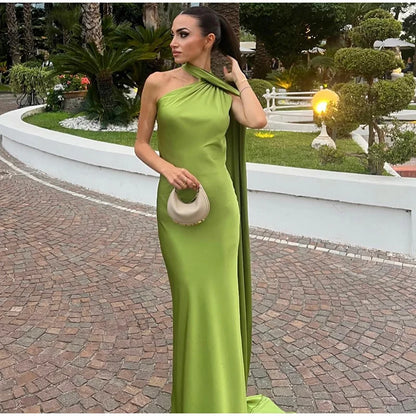 Vestido largo sin espalda ni brazos