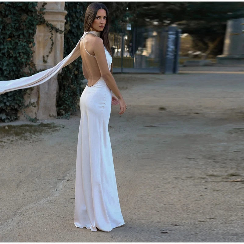 Vestido largo sin espalda ni brazos