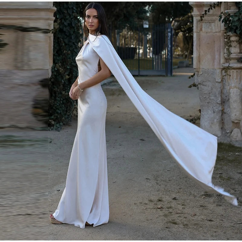 Vestido largo sin espalda ni brazos