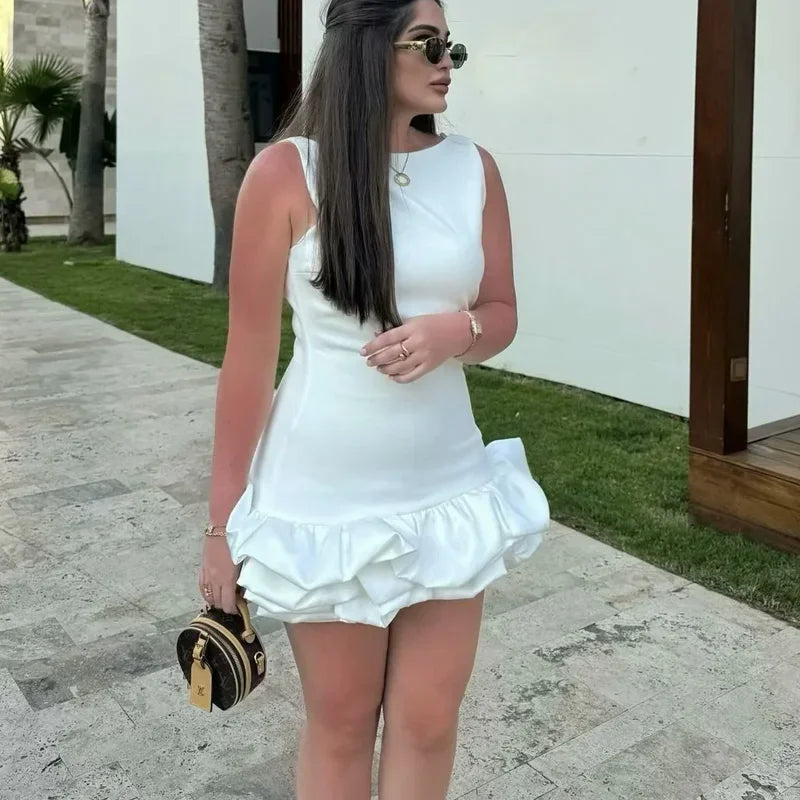 Vestido corto sin brazos