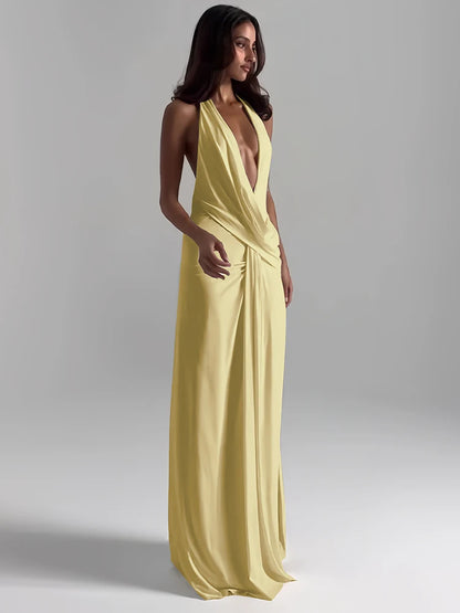 Vestido de cuello en V