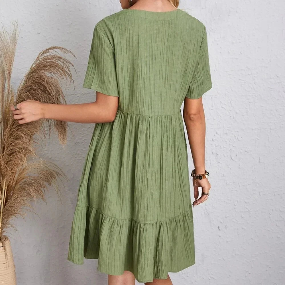 Vestido de manga corta con escote en V